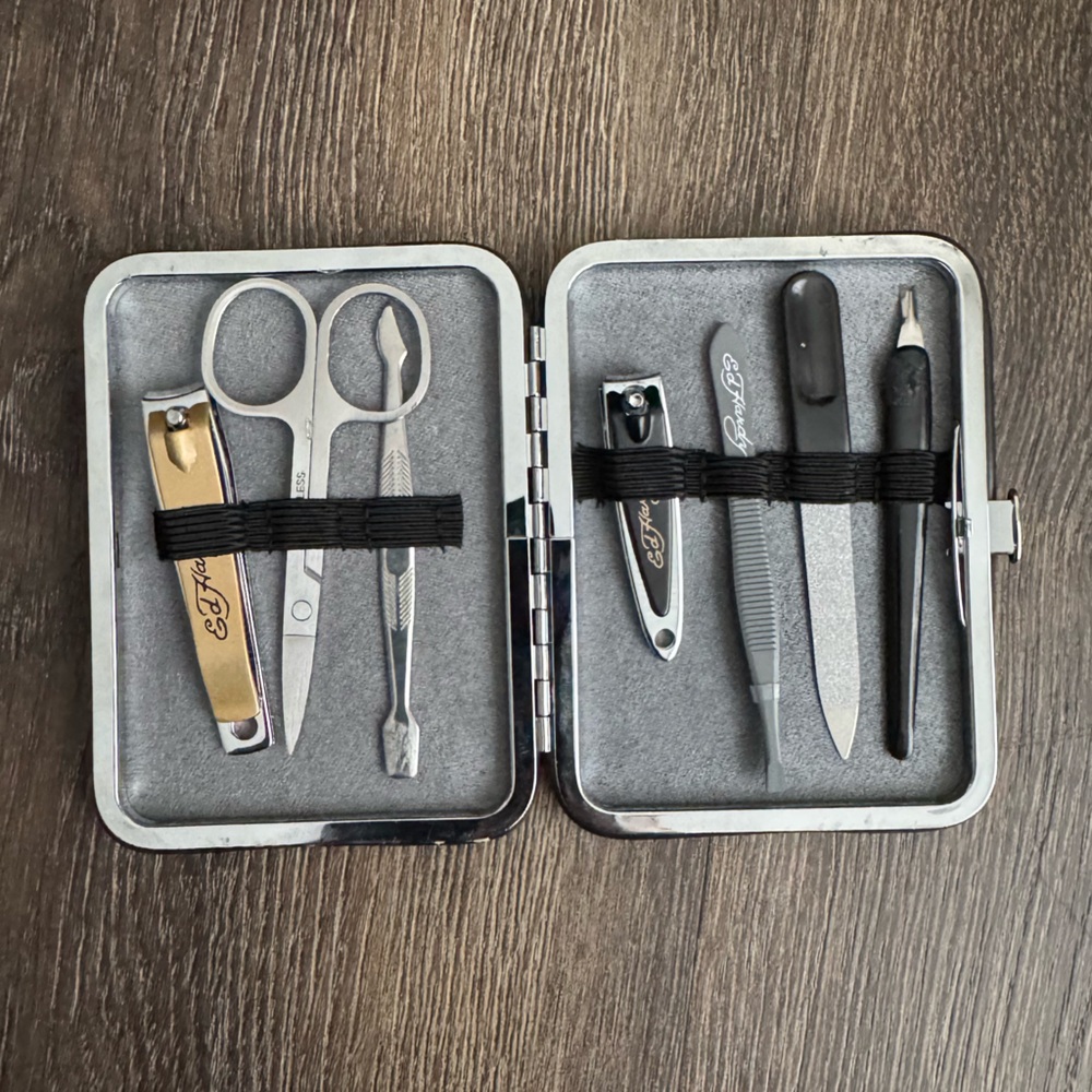 Ed Hardy Stainless Steel Manicure Set. New!